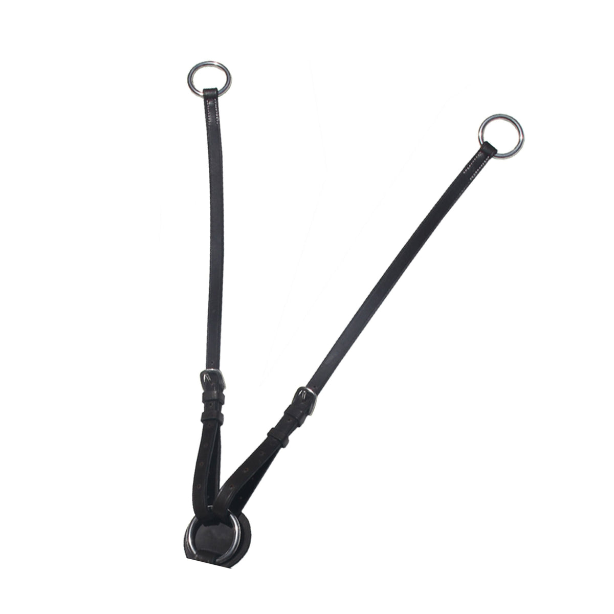 Close view of the black leather running fork with steel rings and the round leather ring guard