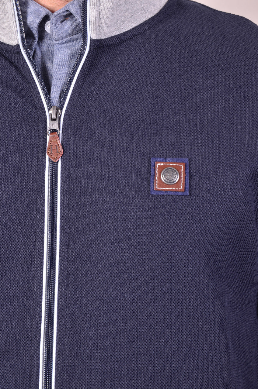 Stanley zip up